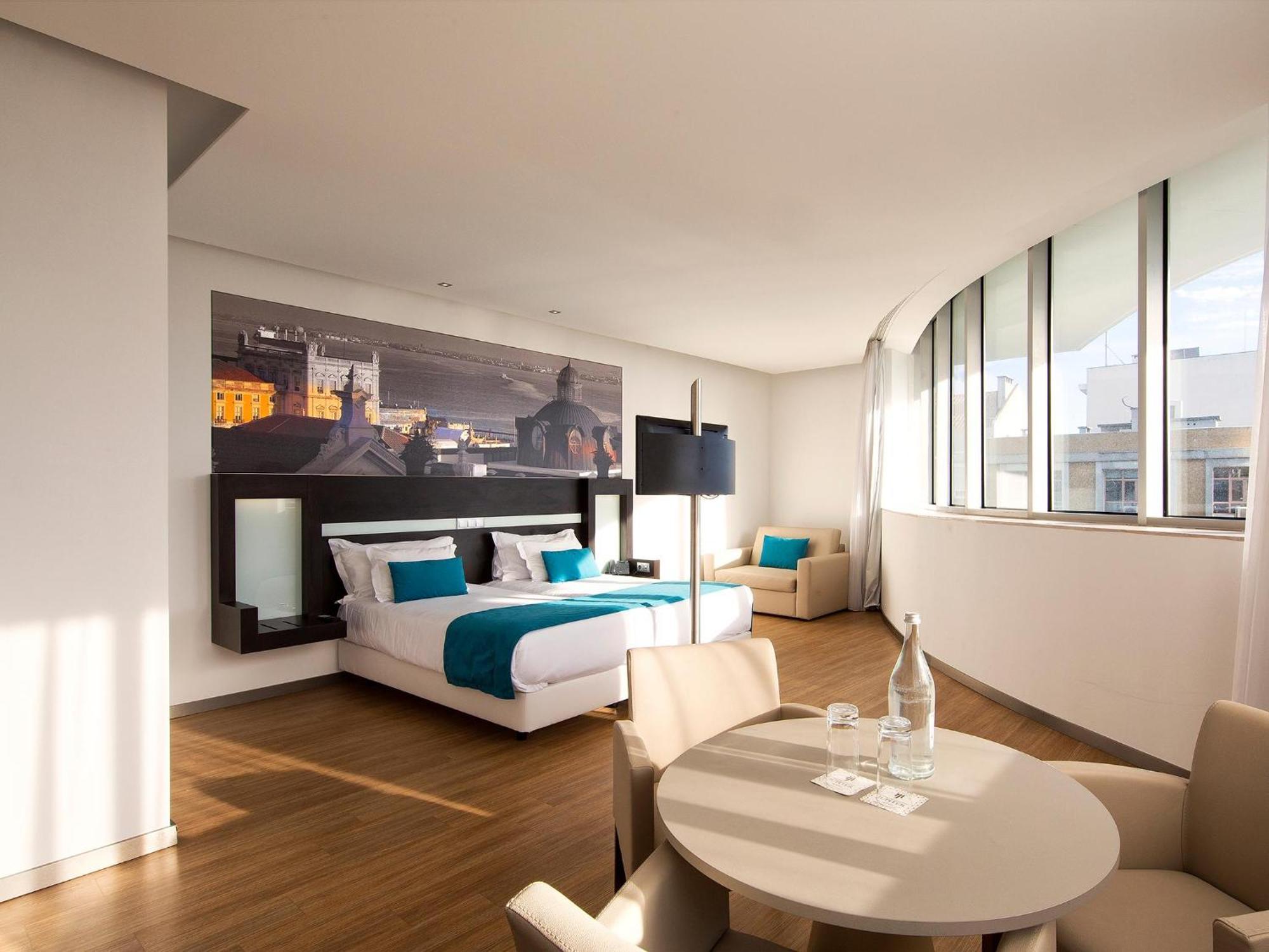 Executive Double or Twin Room,1722968907:JPEG