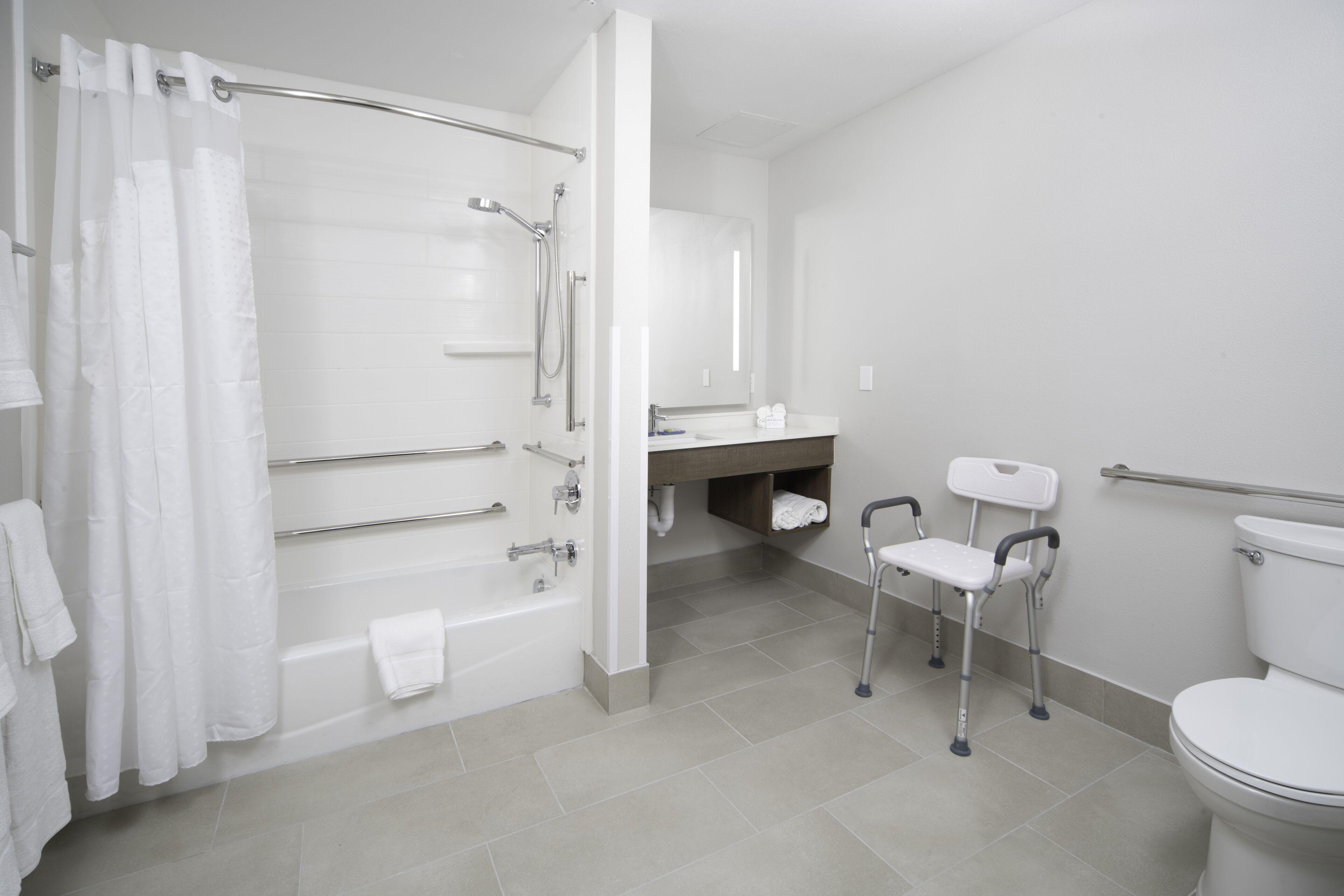 Standard Queen Room Two Queen Beds Communications Accessible