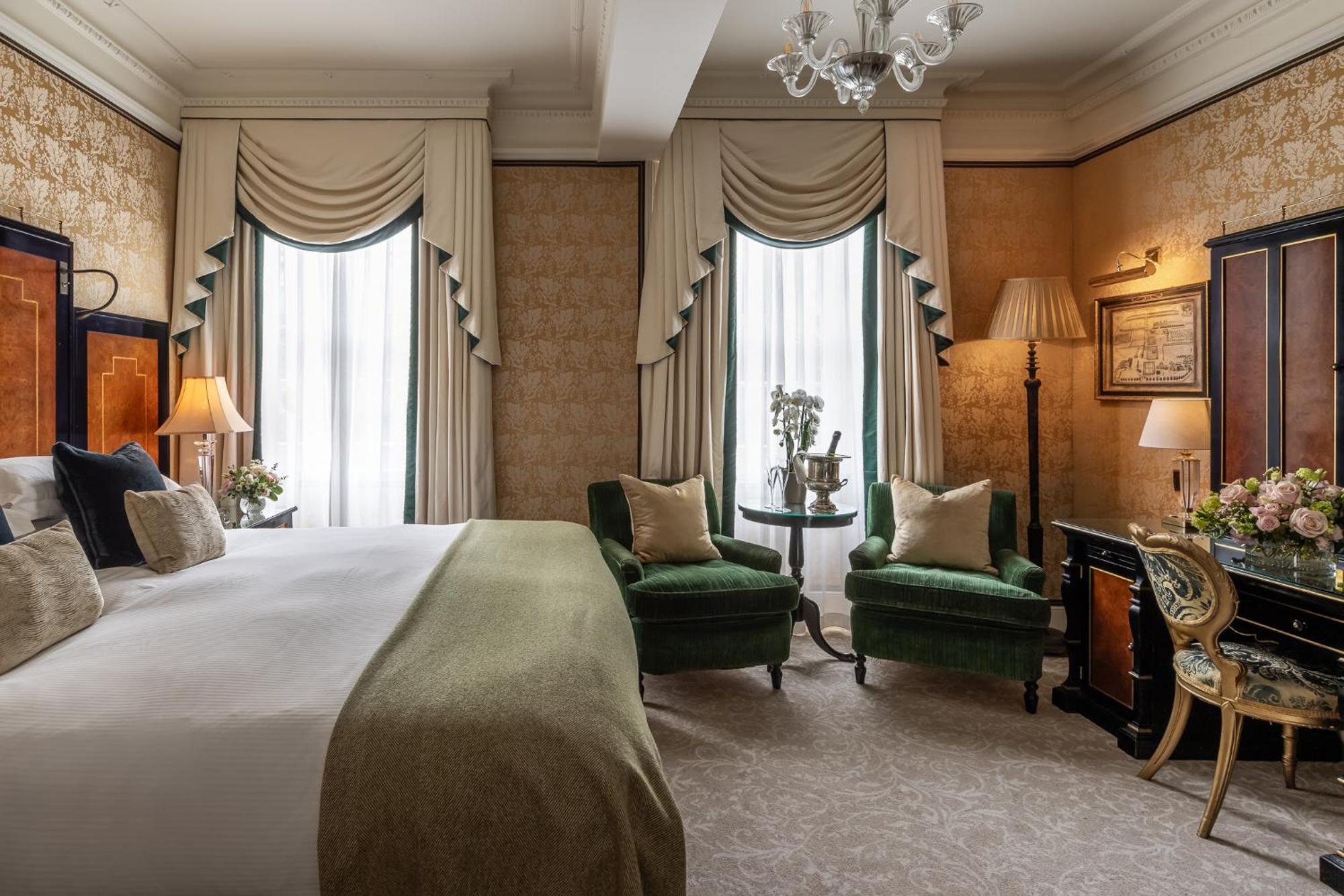Quarto Deluxe com Cama de Casal ou 2 de Solteiro e Vista do Jardim