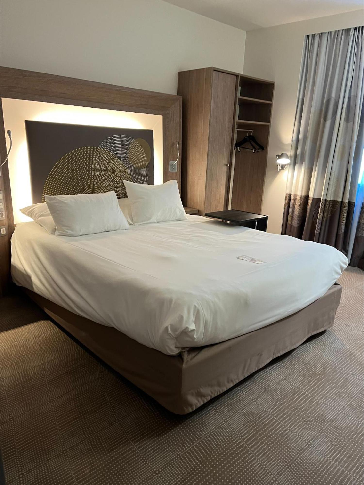 Superior Double Room Mobility Accessible,1742668250:JPEG