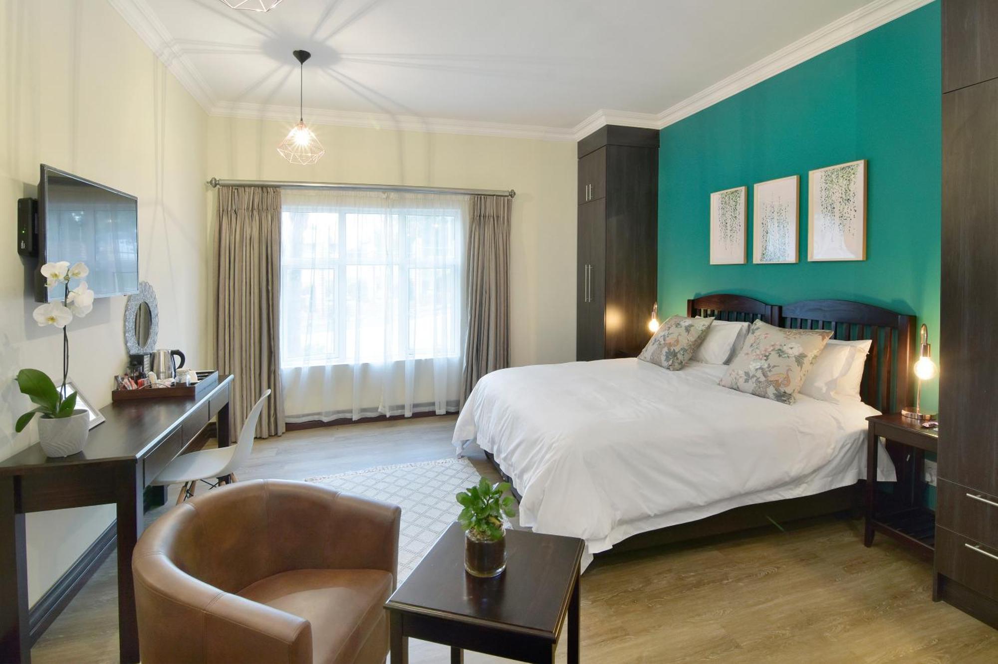 Baobab King or Twin Room Ground Floor