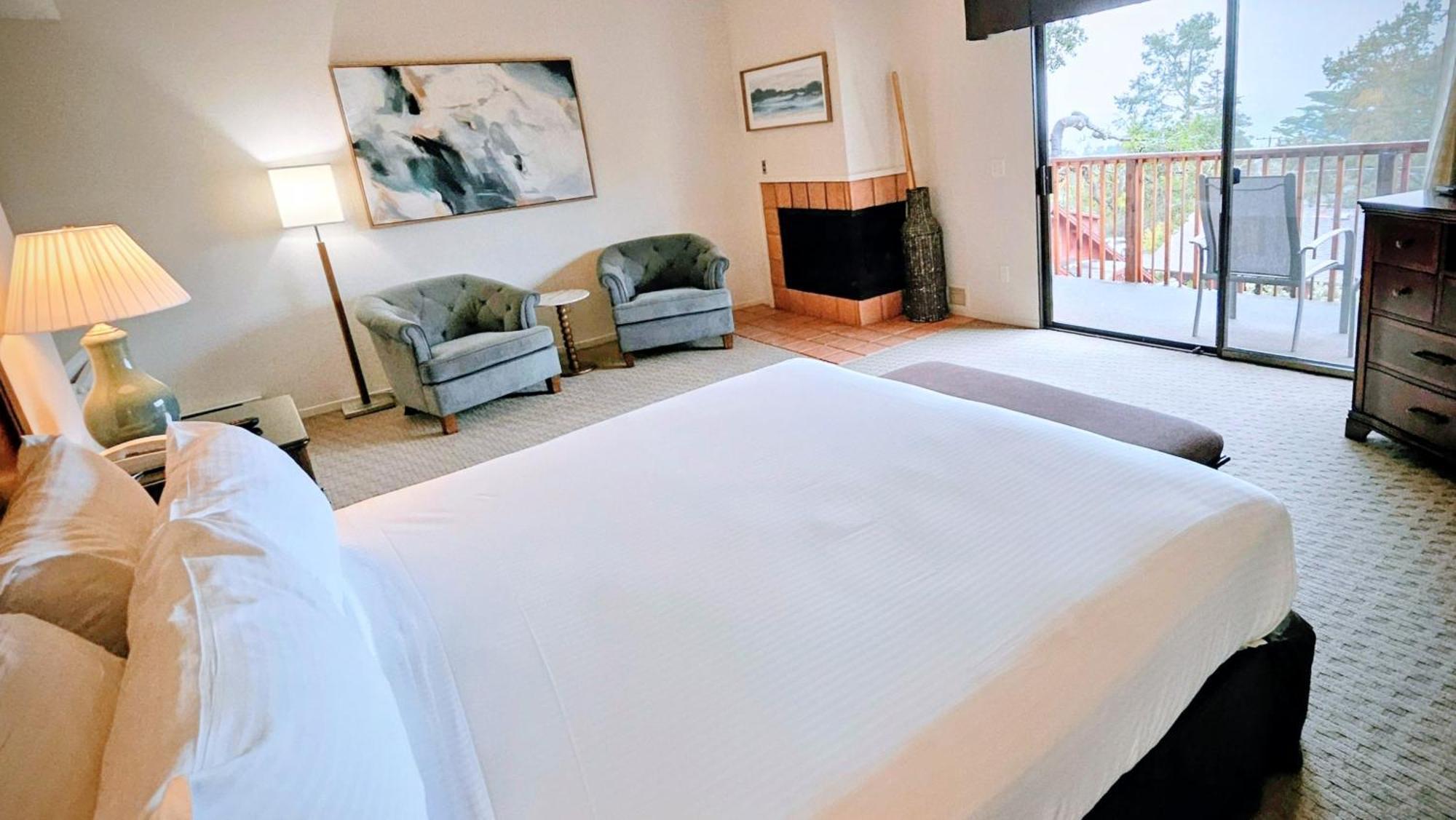 Deluxe Double Room Balcony Sea View,1746918214:JPEG