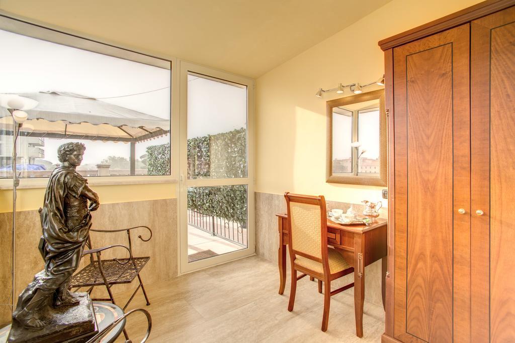 Chambre Double ou Lits Jumeaux avec Terrasse
