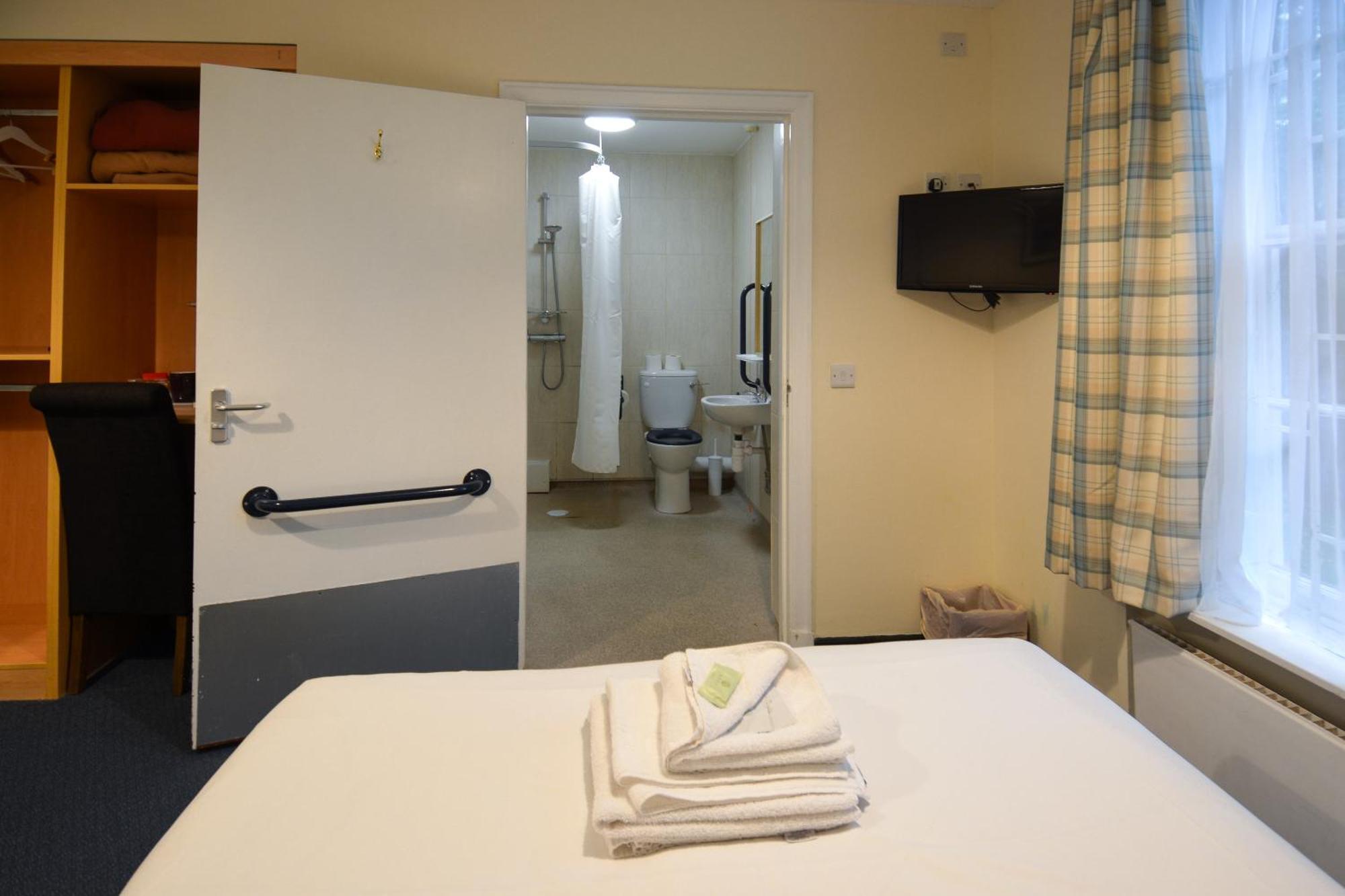 Twin Room Disability Access