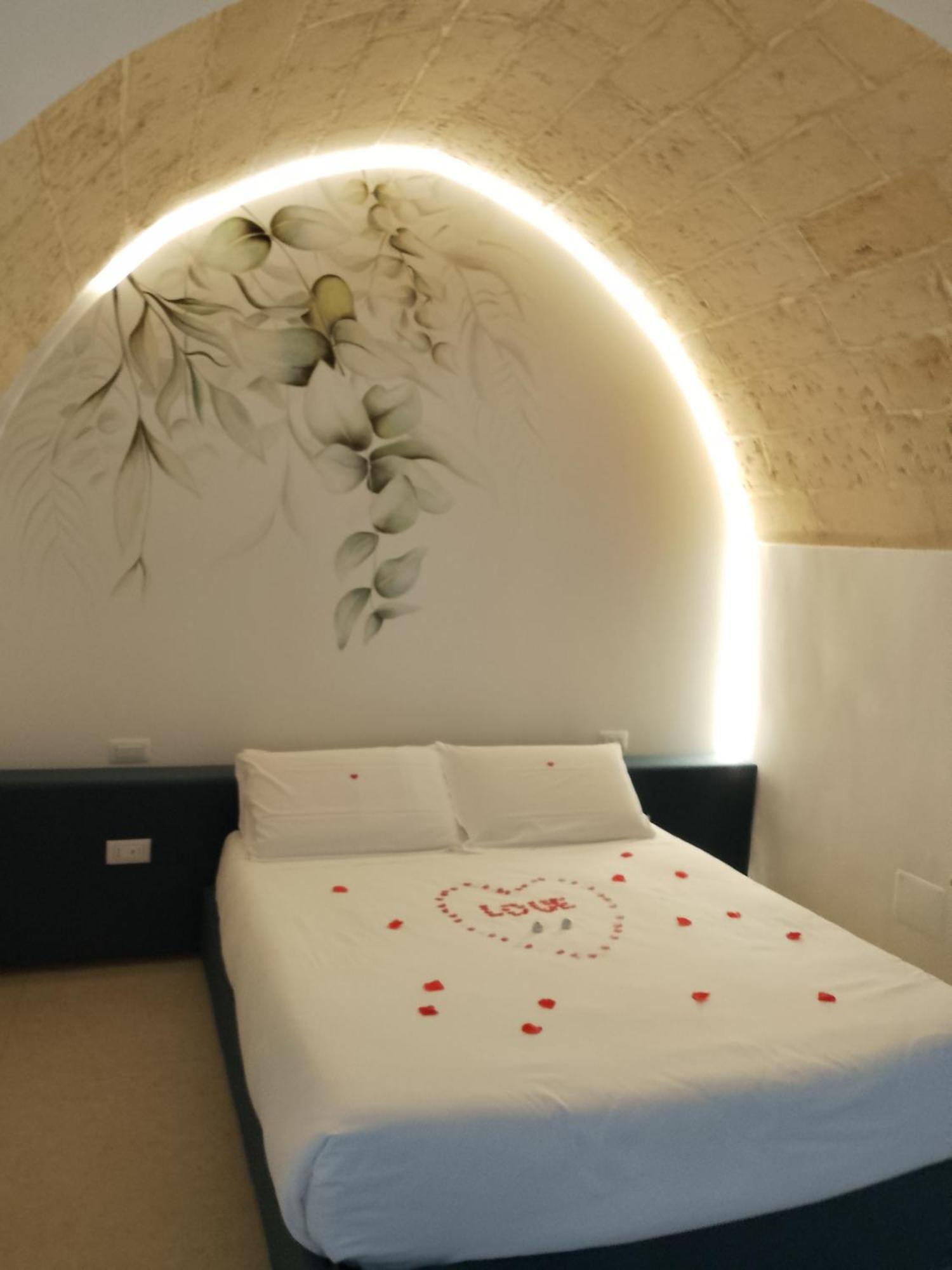 Queen Room Spa Bath