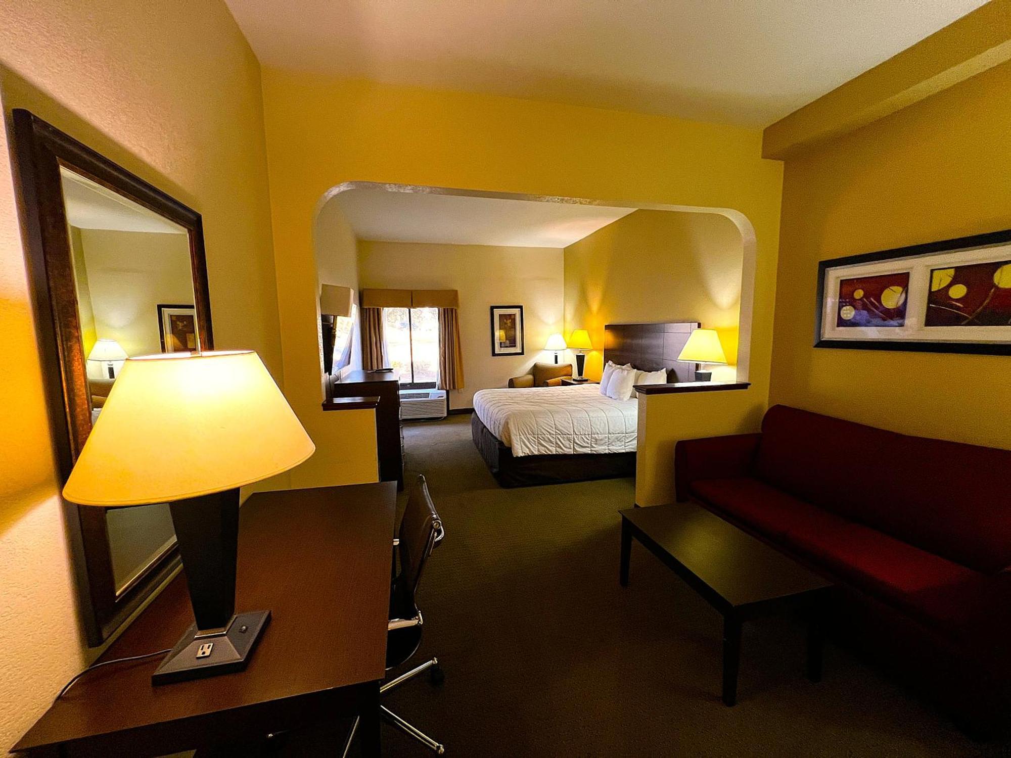 King Room with Sofa Bed - Non-Smoking