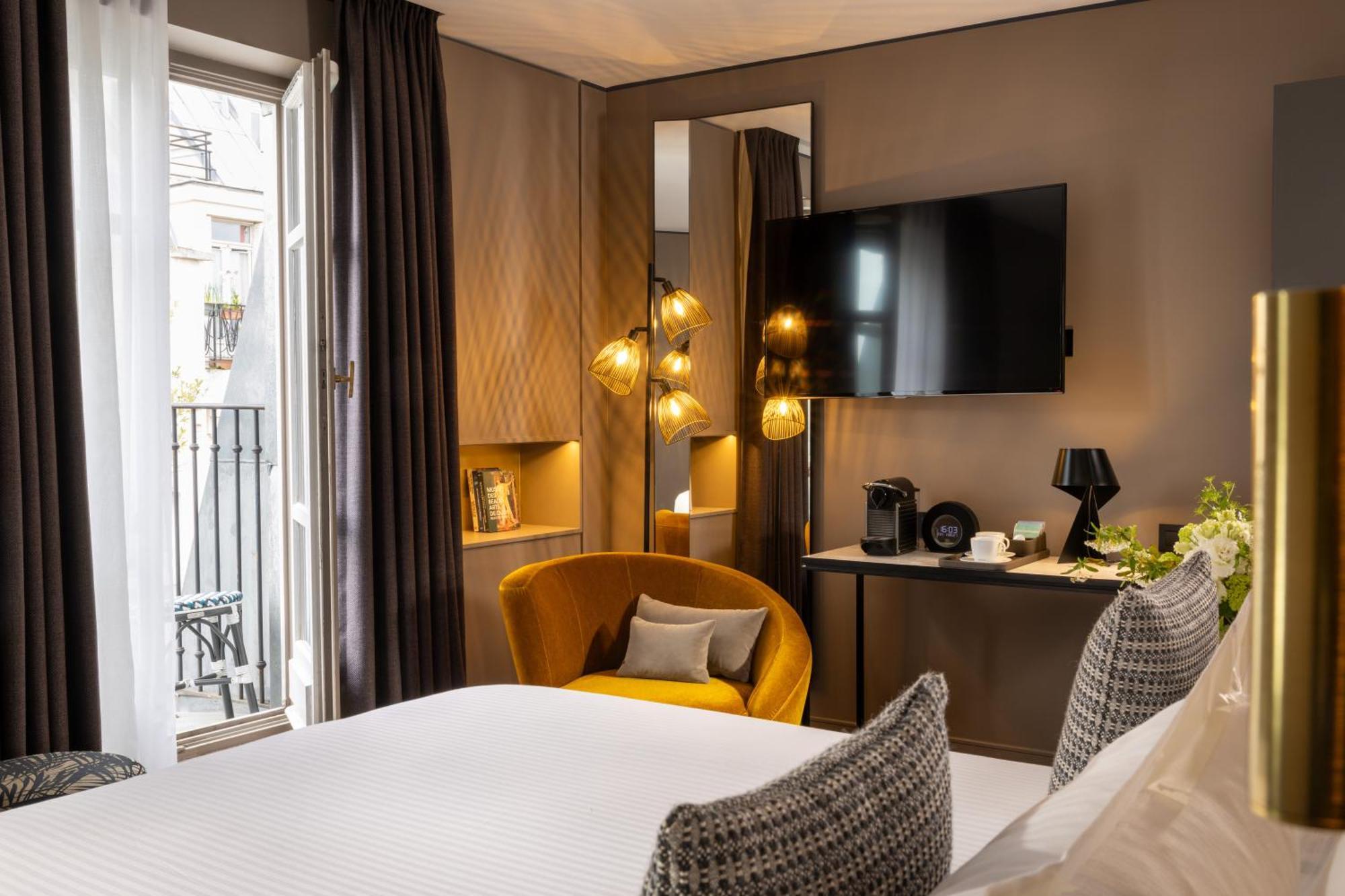 Prestige Room balcony