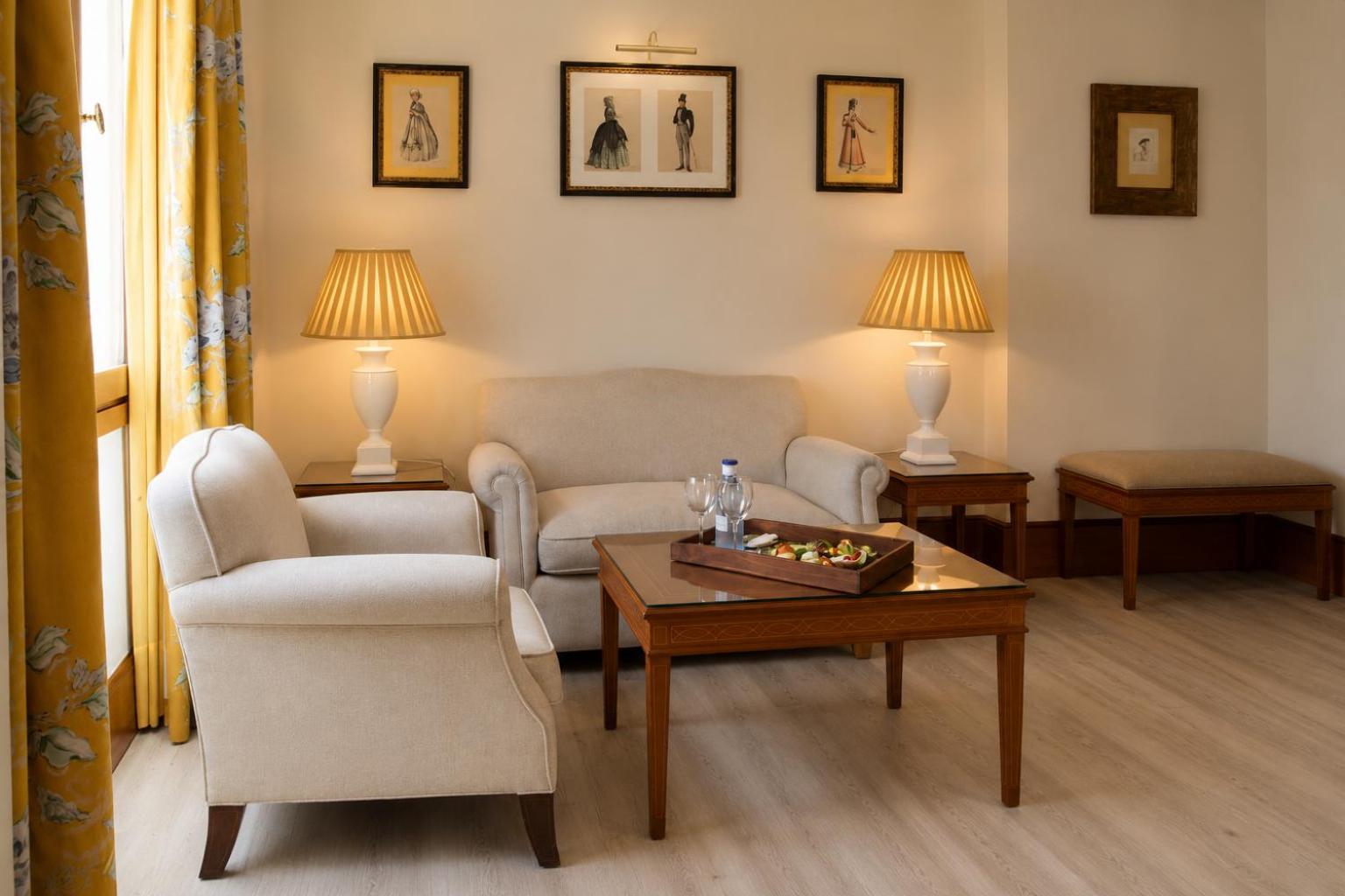 Deluxe Doppel-/Zweibettzimmer mit Stadtblick