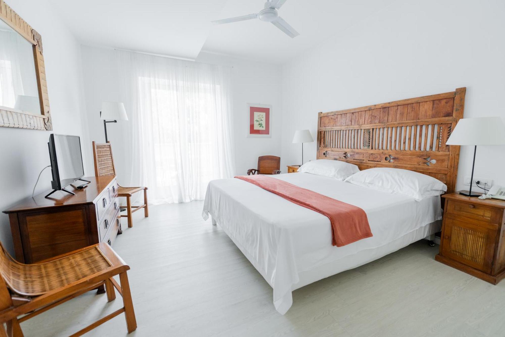 Double Room Lake View