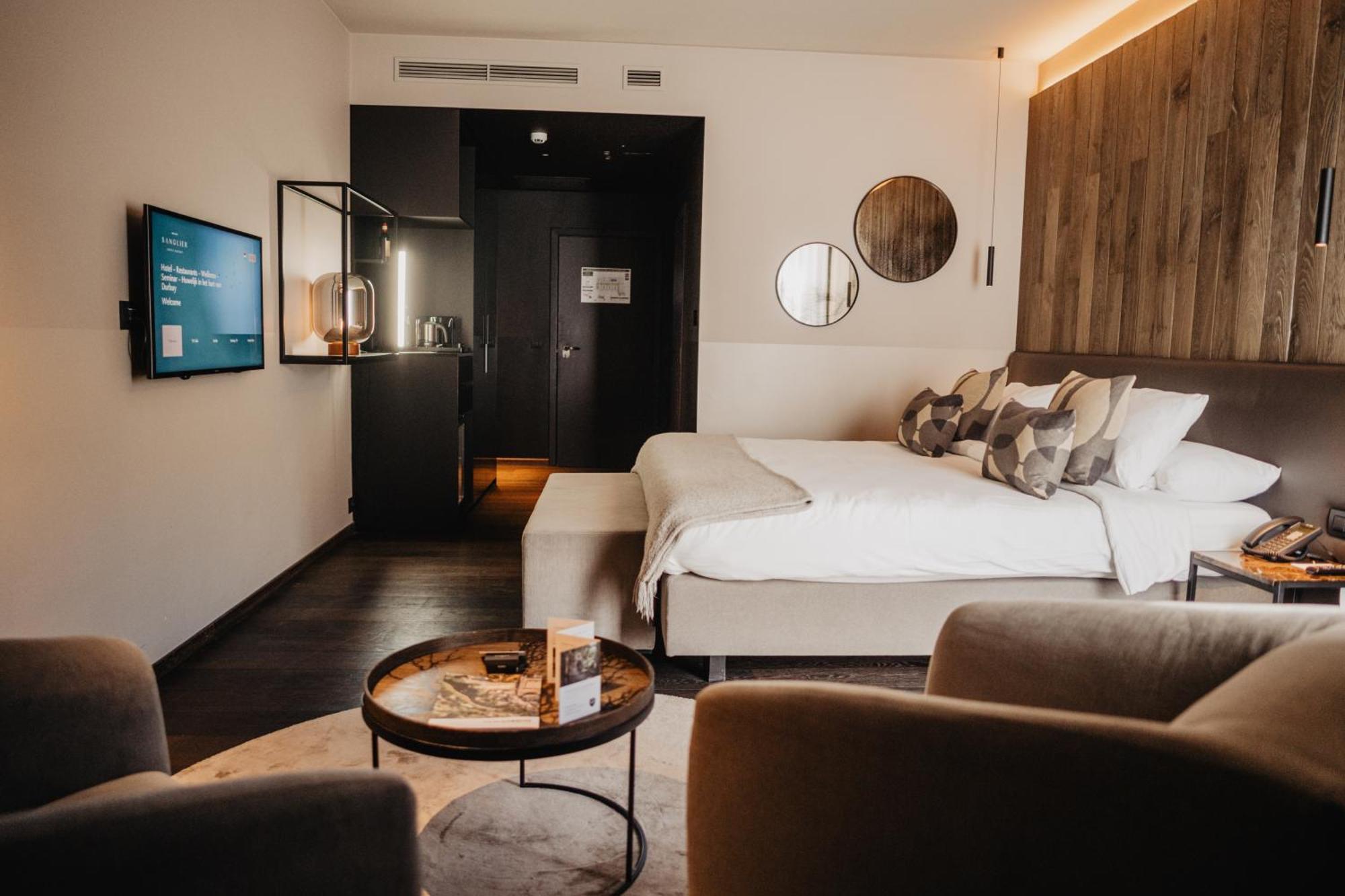 Superior Queen Room