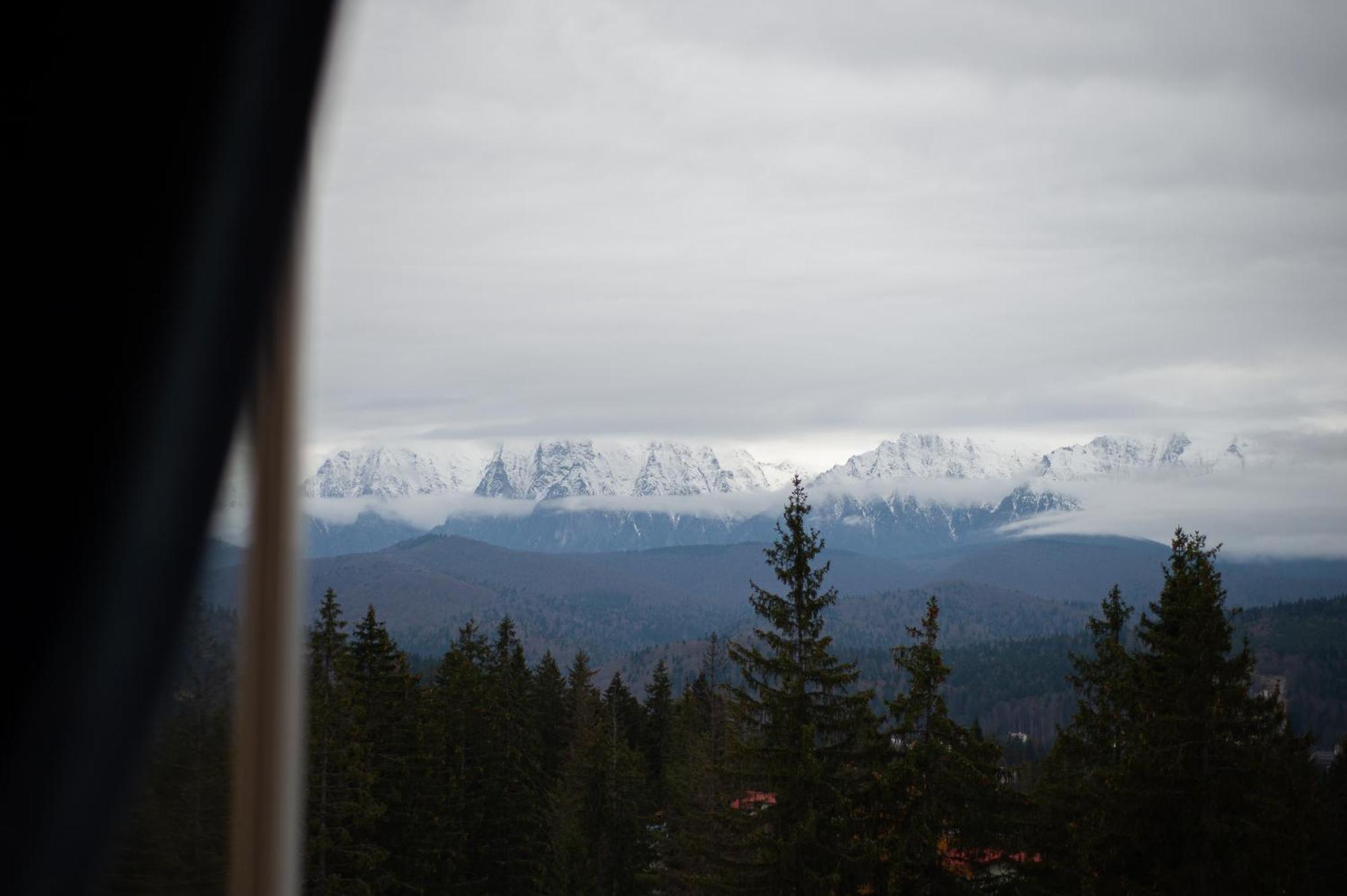 Double Room Mountain View