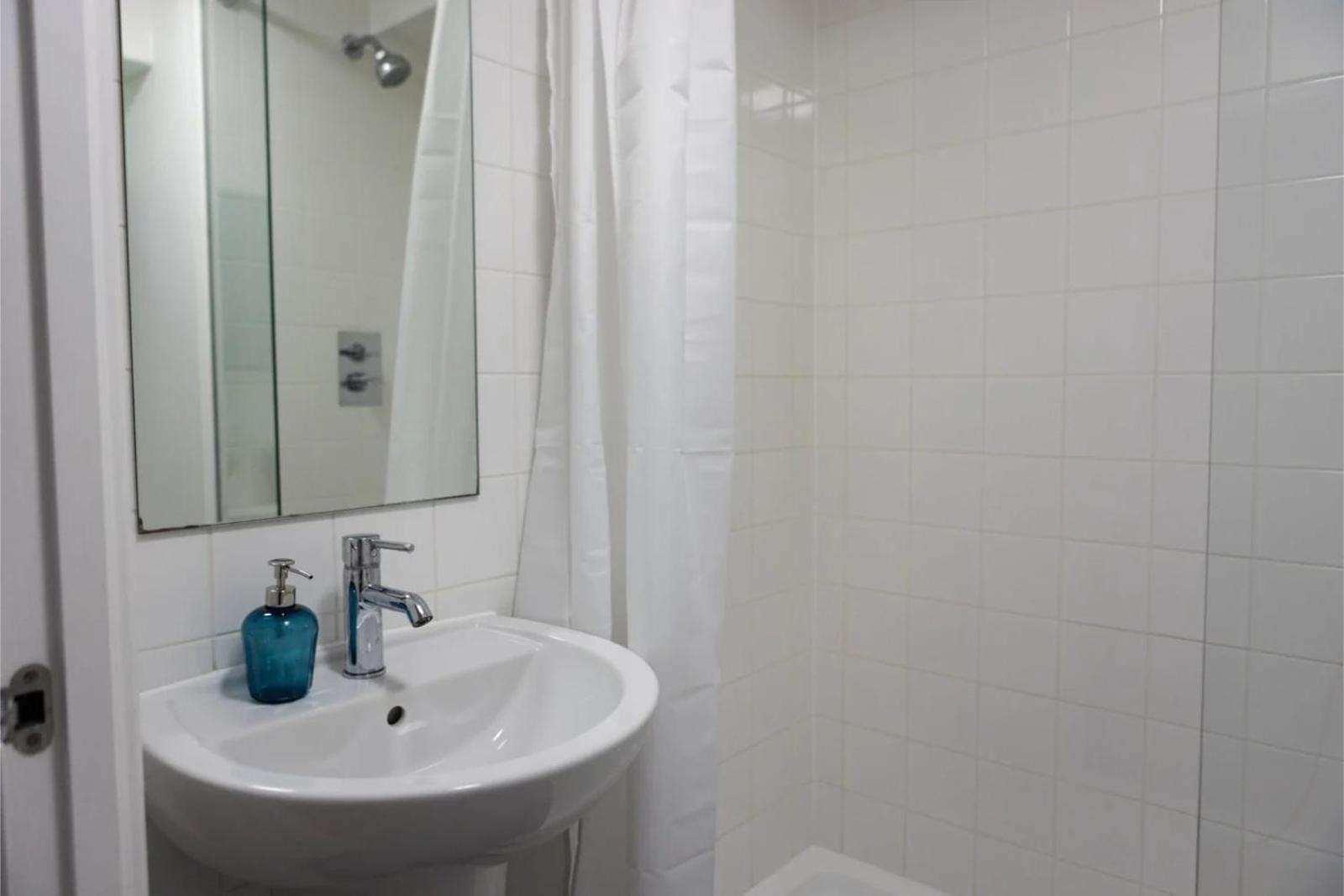 Habitación Doble con baño privado