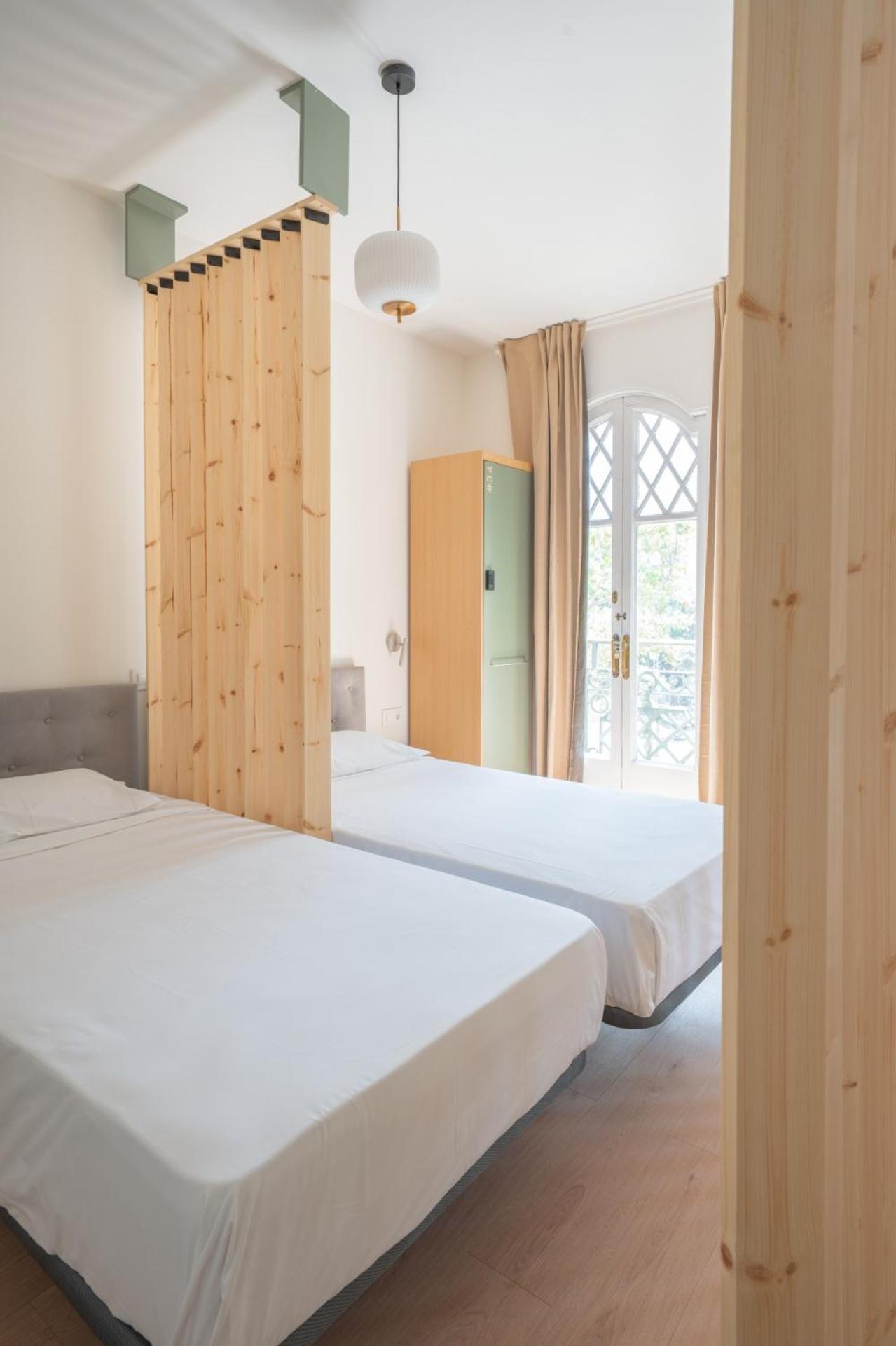 Single Bed Female Dormitory Room