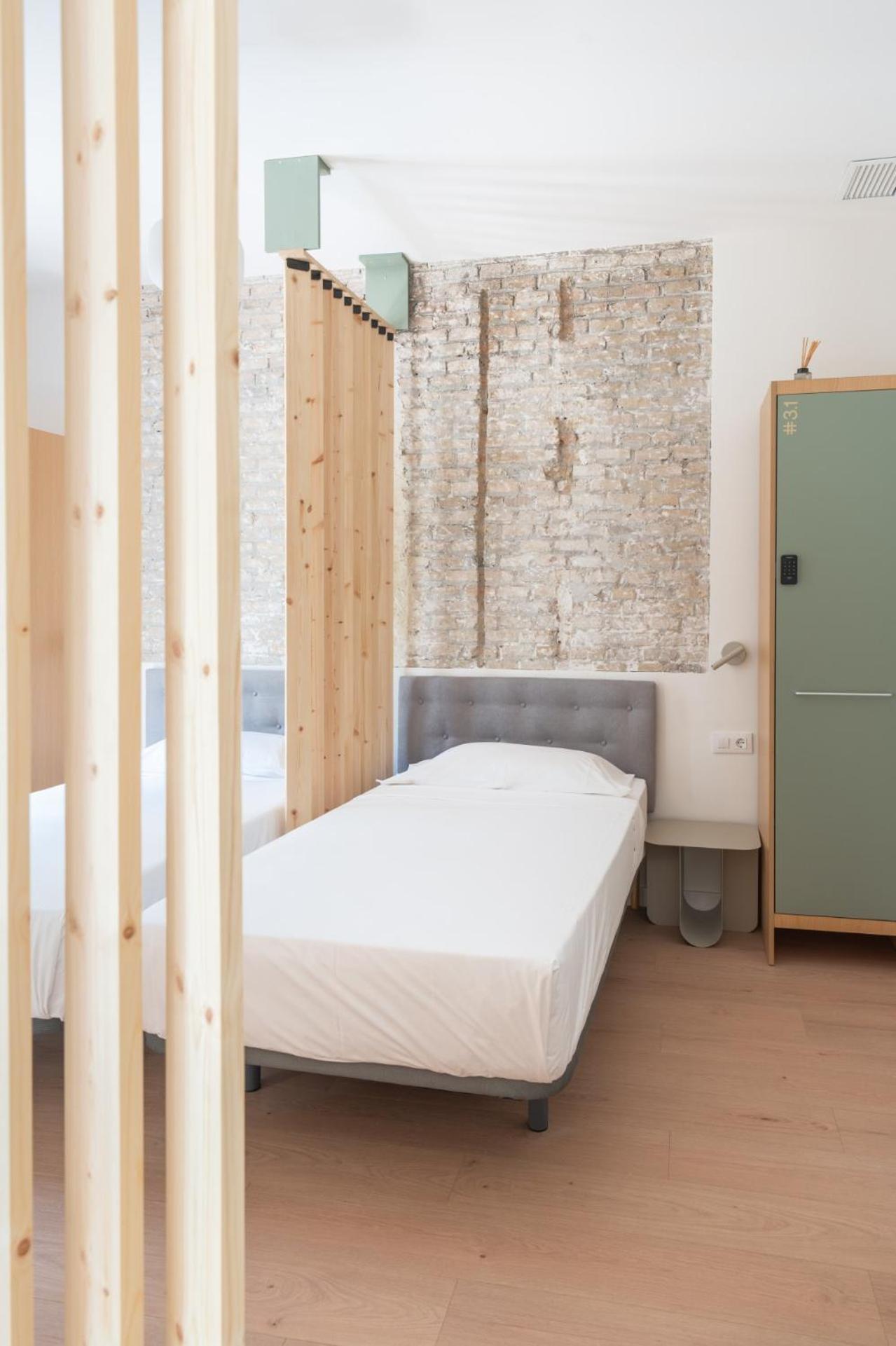 Single Bed Female Dormitory Room
