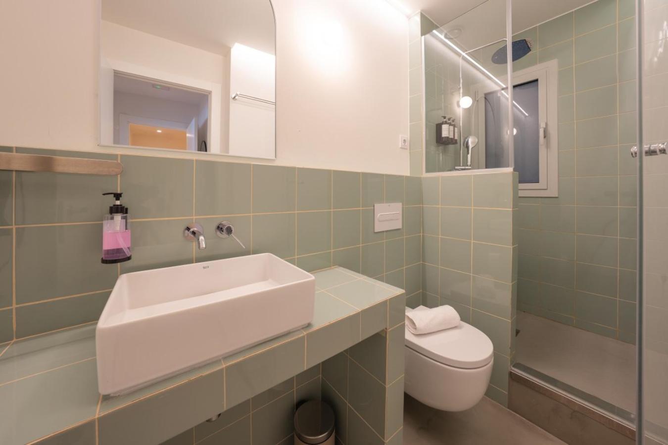 Single Bed Female Dormitory Room