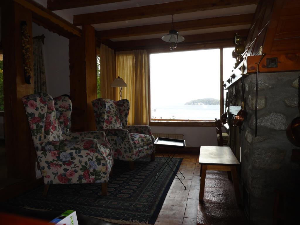 Bungalow Water Front