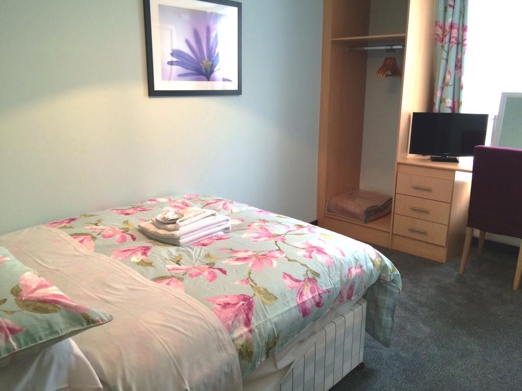 Double Room,1583067064:JPEG