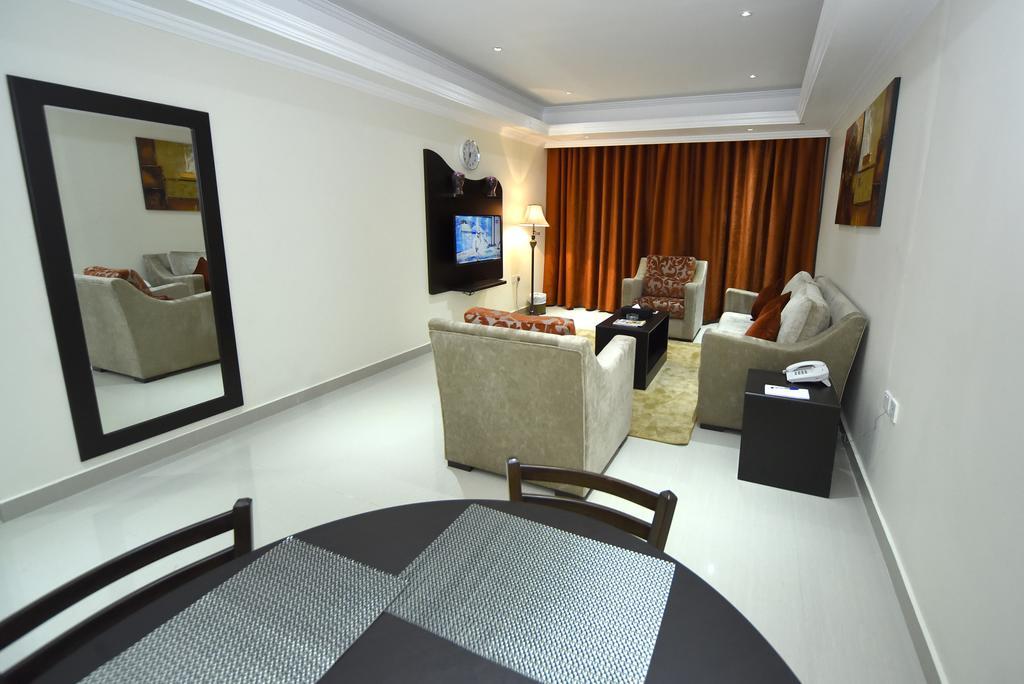 One-Bedroom Suite