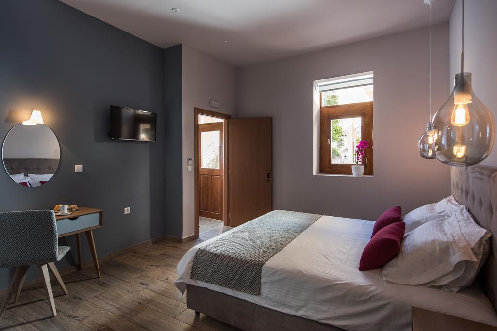 Double Suite Ground Floor