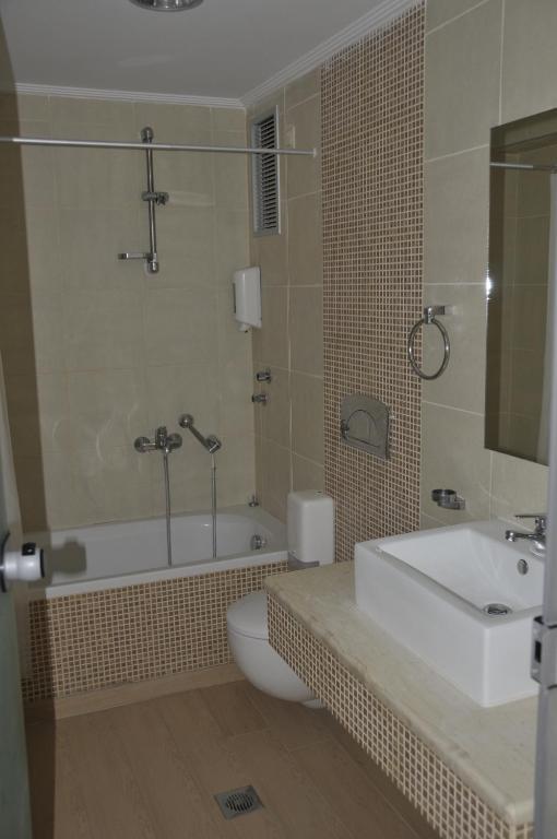 Appartement Suite 2 Chambres - Vues sur Mer et Piscine (6 Adultes)