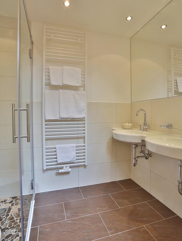 Double Room,266132293:JPEG