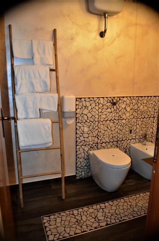 Junior Suite,323578081:JPEG