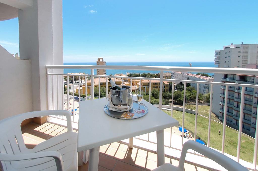 Quarto Duplo com Vista Mar (2 Adultos)