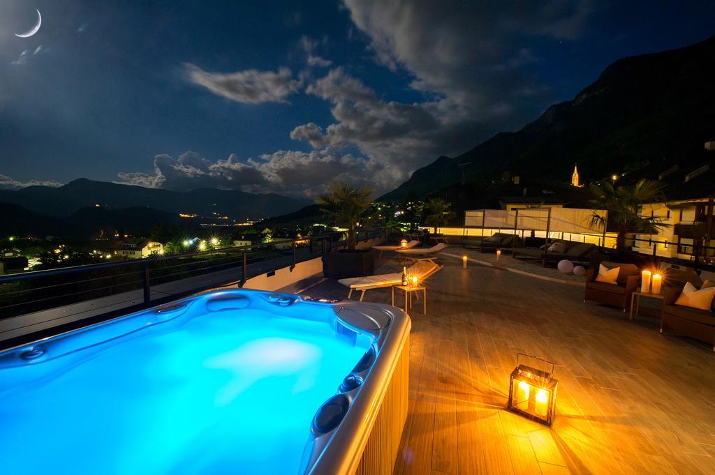 Apartment Pool View Annex