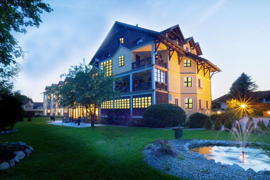 Suite mit 1 Schlafzimmer und Gartenblick