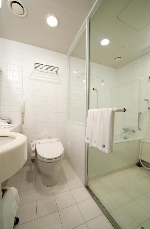 Executive Twin Room with Spa Access - Non-Smoking