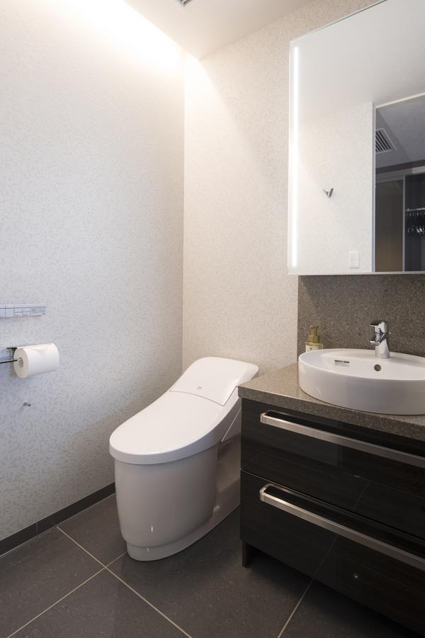 Twin Room with View
