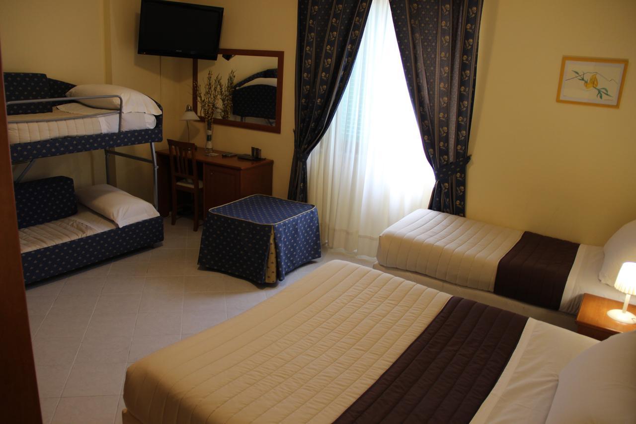 Quarto Família