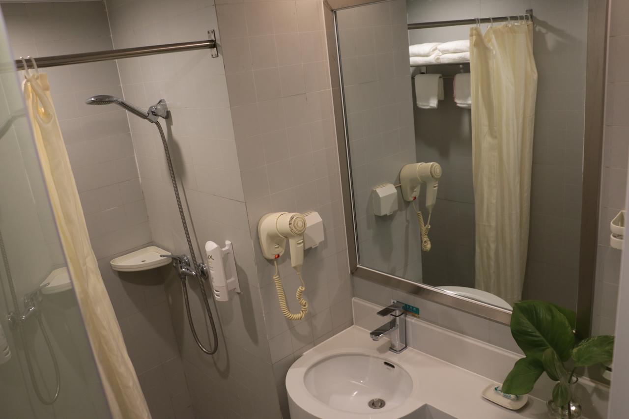 Coral King Room Private Entrance