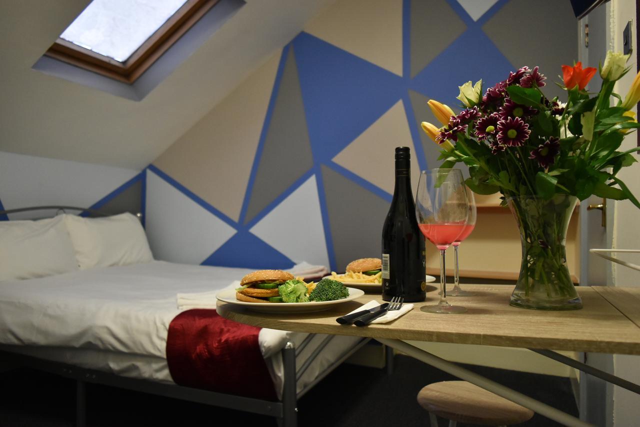 Deluxe Double Studio