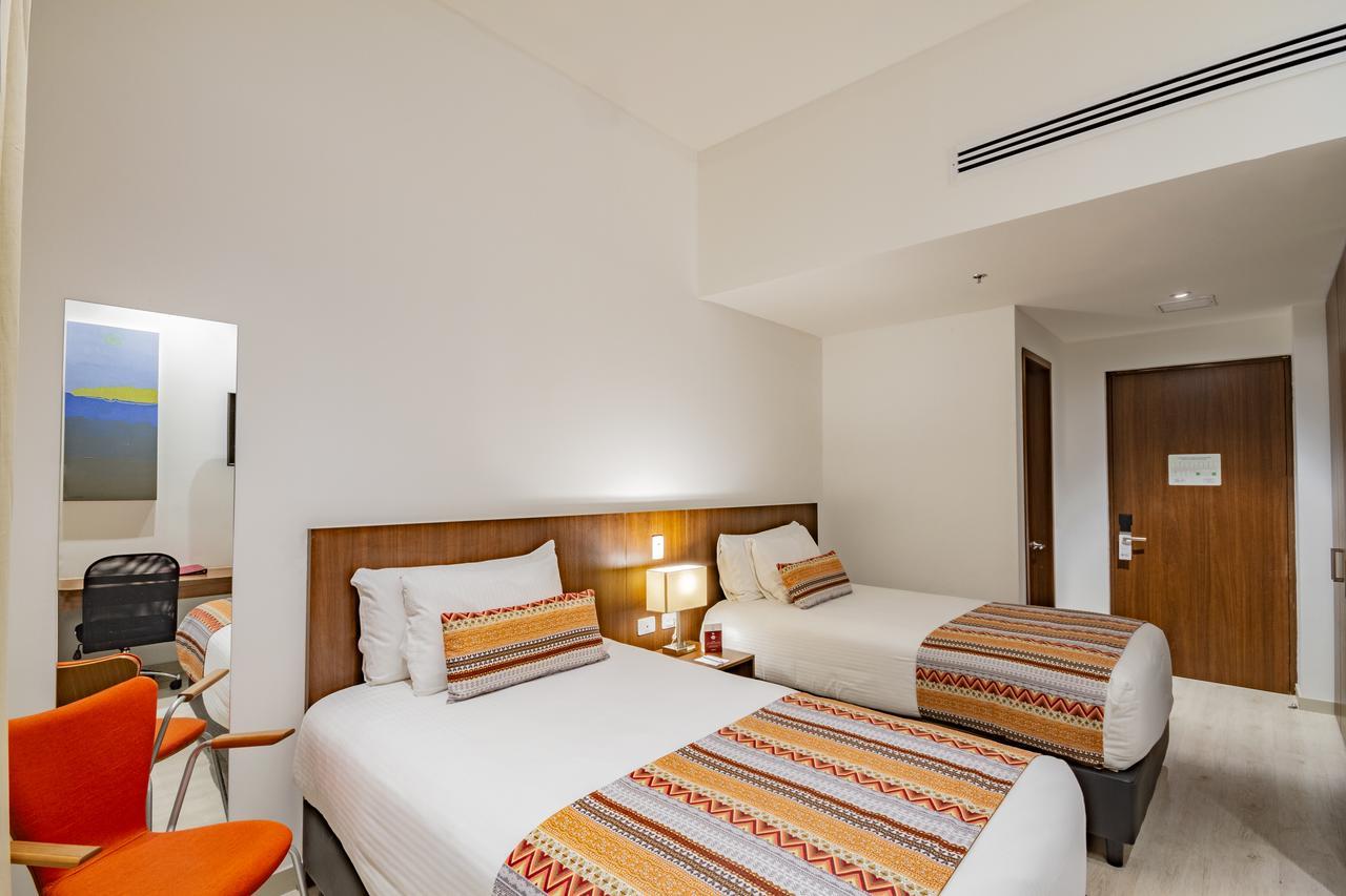 Double Room with Two Single Beds