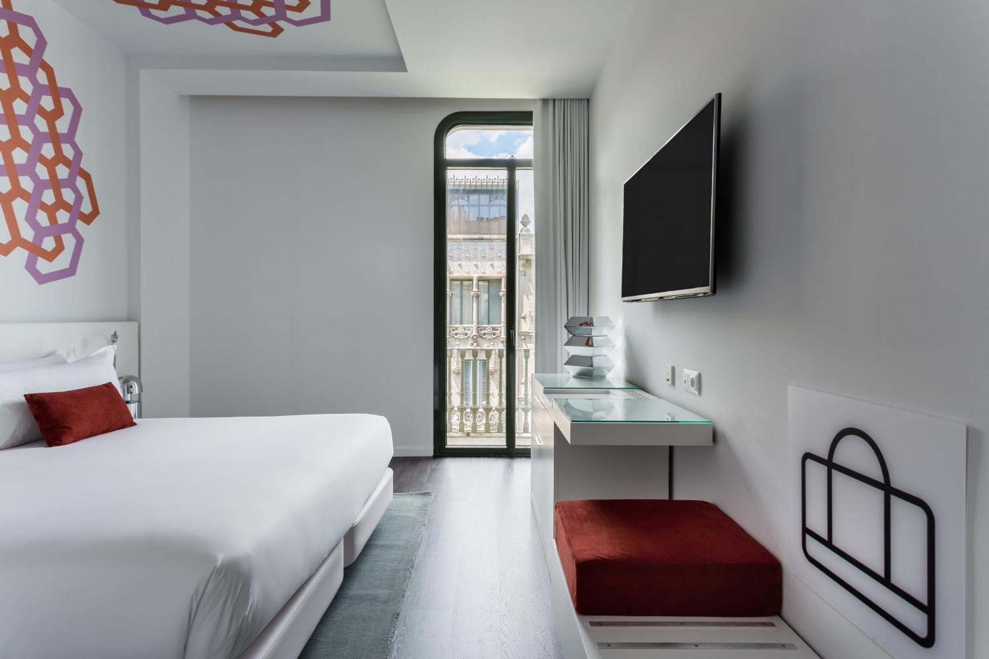 Quarto com Cama de Casal ou 2 de Solteiro e Varanda