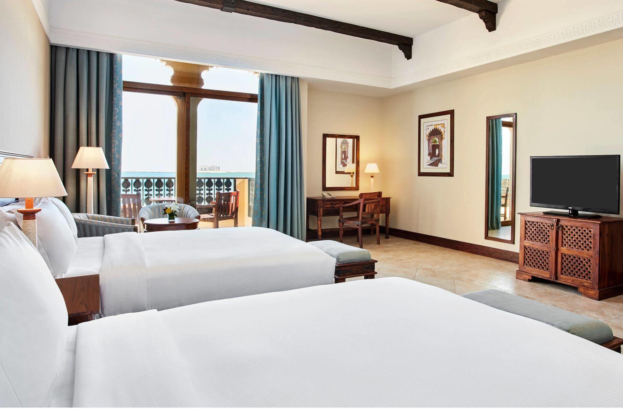 Family Premium Beach Front