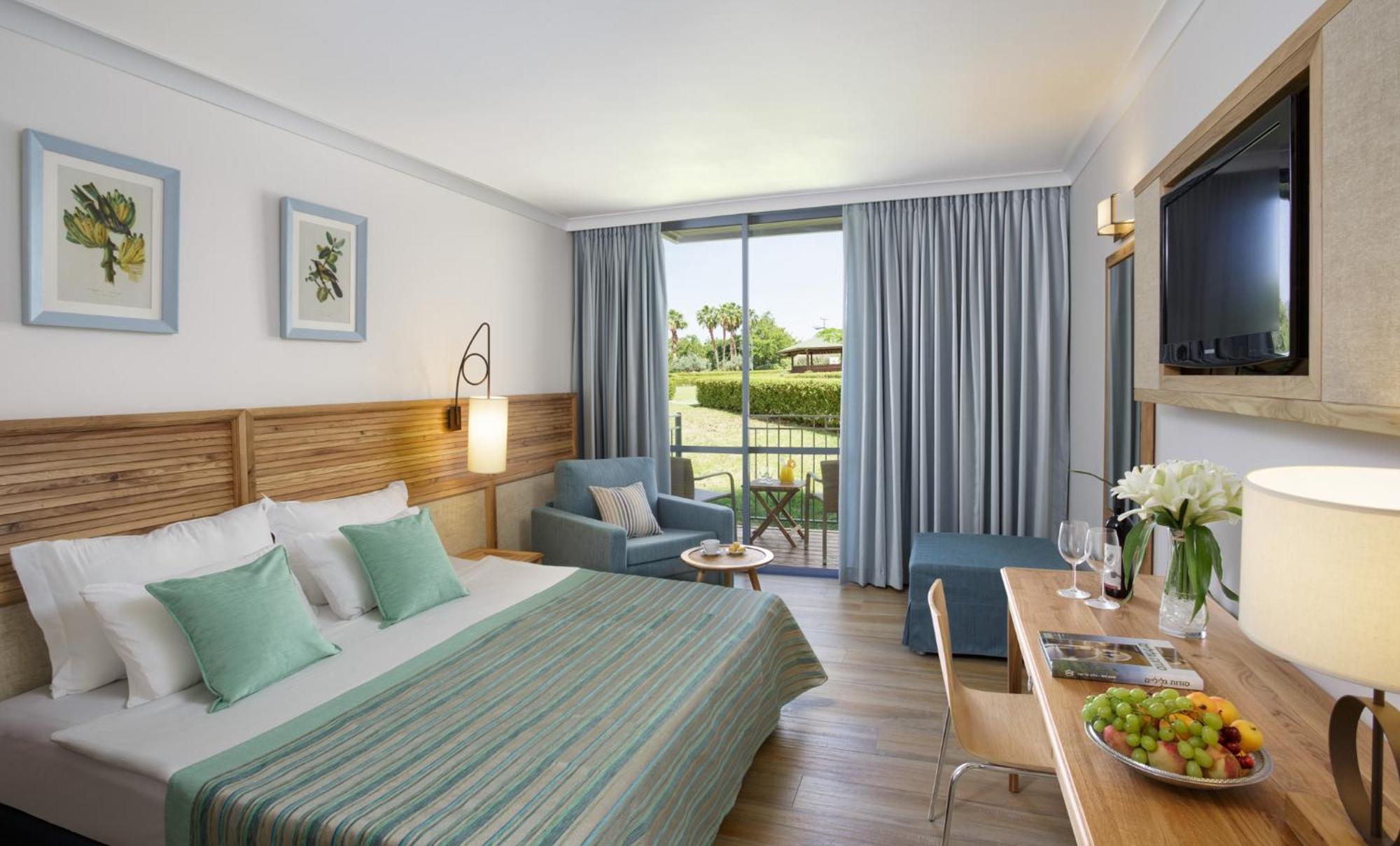 Hotel Deluxe Double or Twin Room Balcony