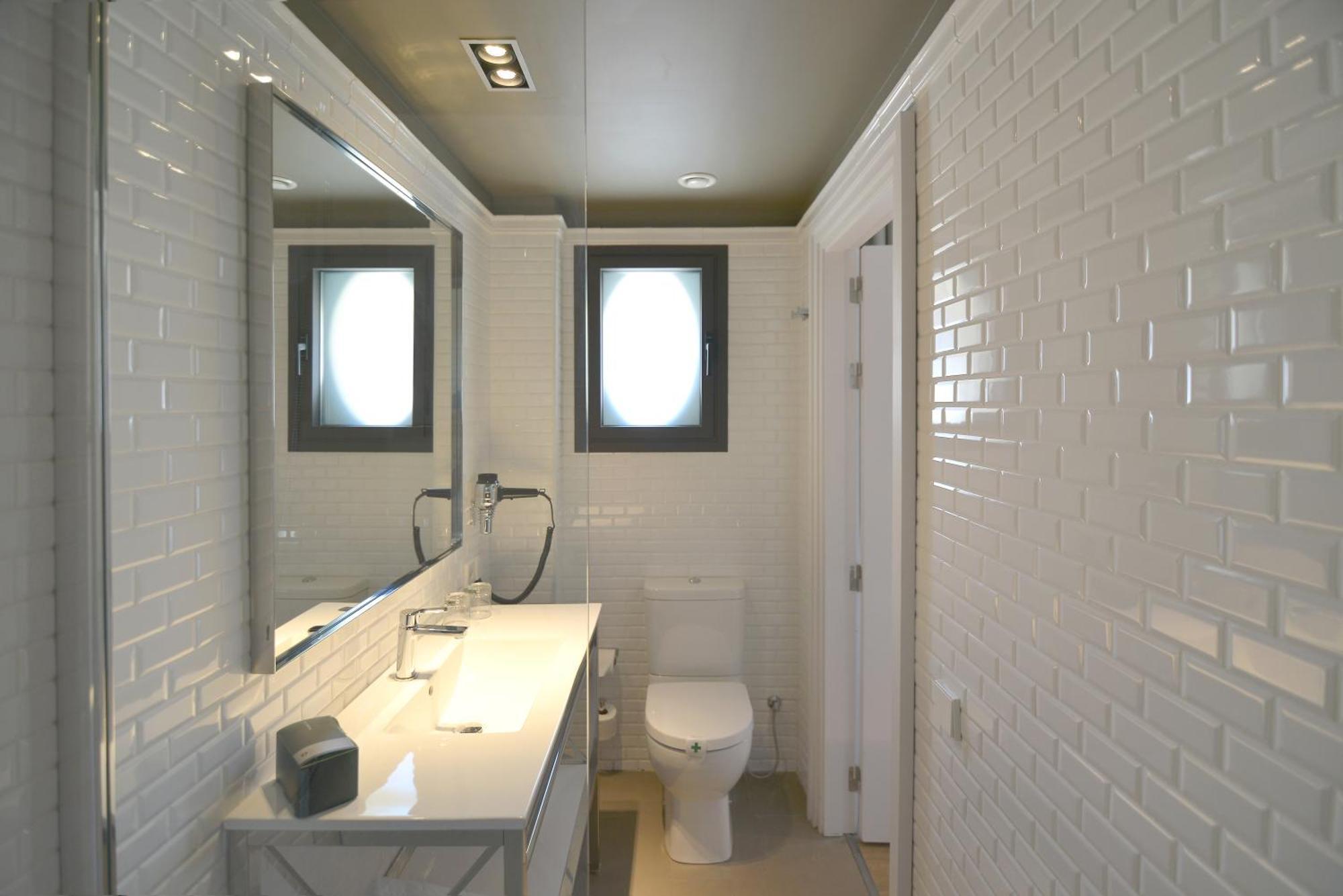 Double or Twin Room,73584443:JPEG