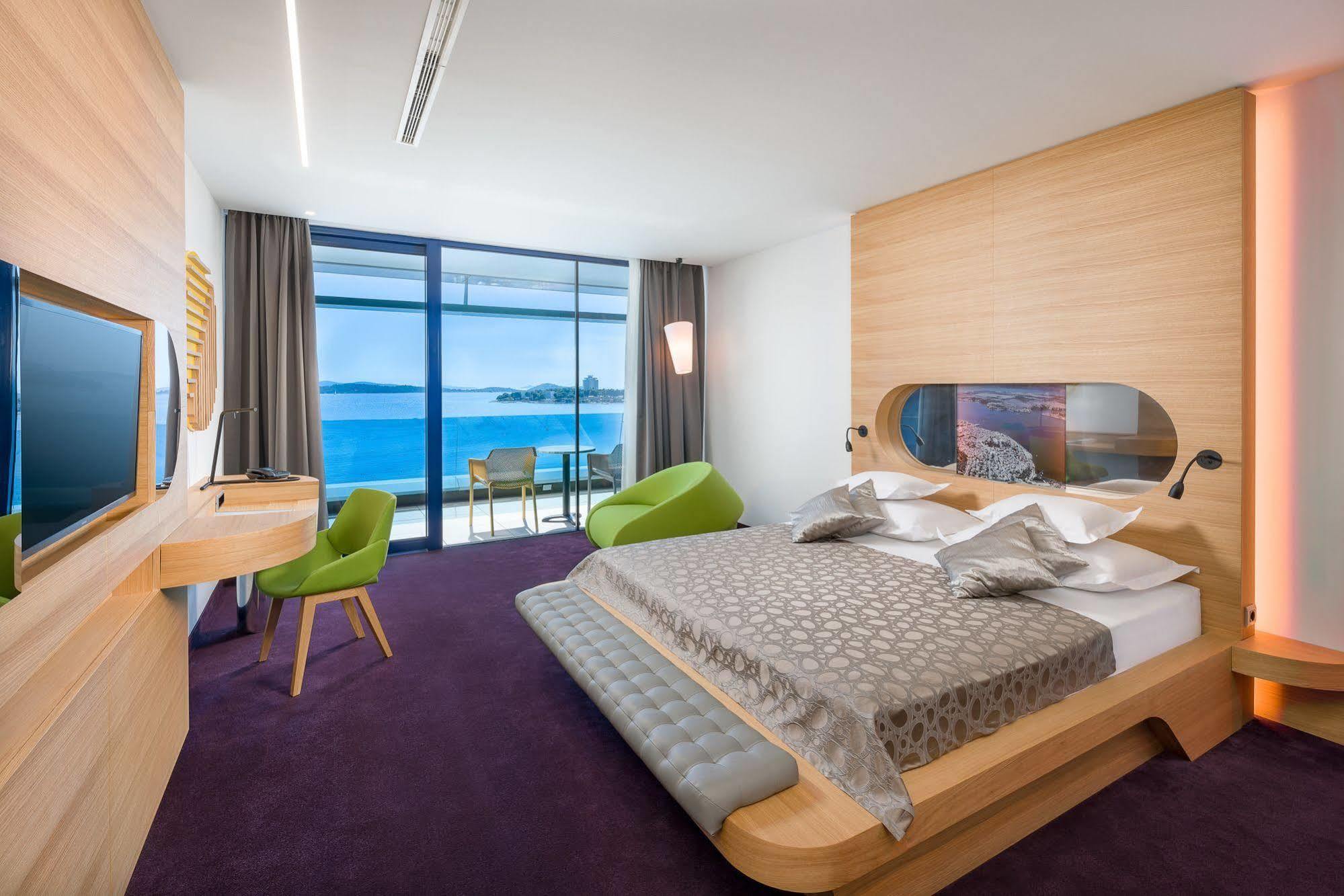 Deluxe Double or Twin Room Balcony Sea View