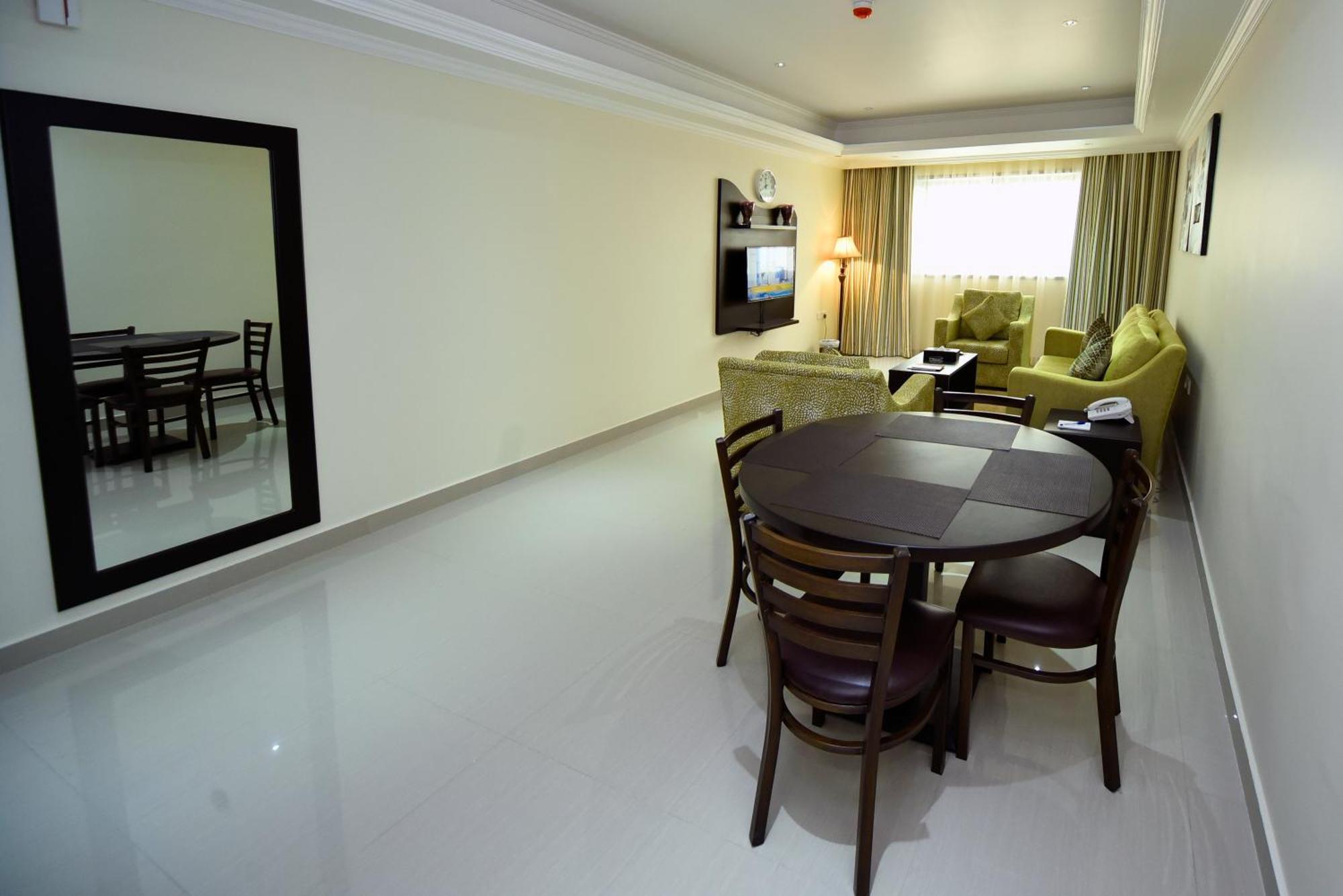 One-Bedroom Suite