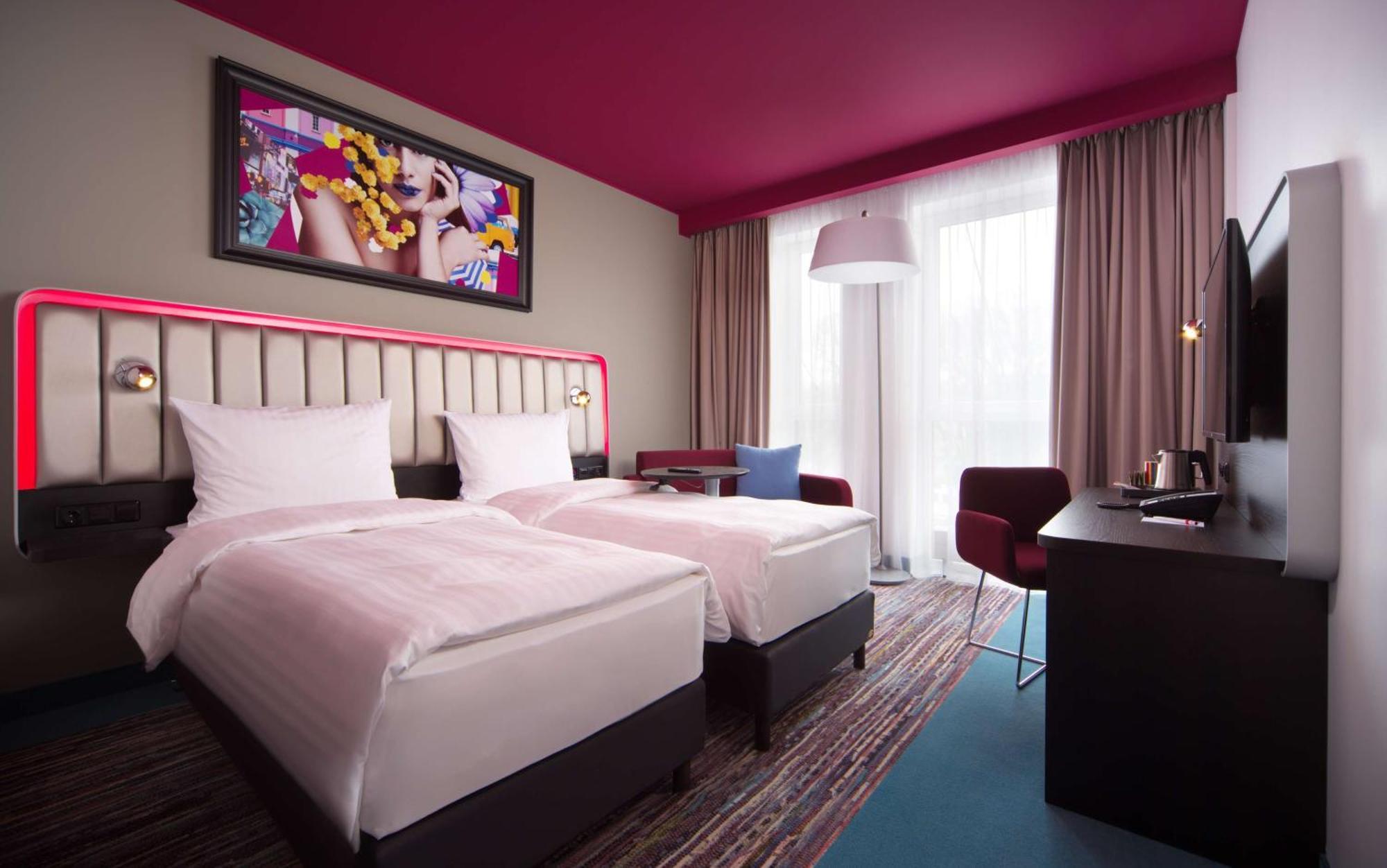 Standard Room,715631059:JPEG