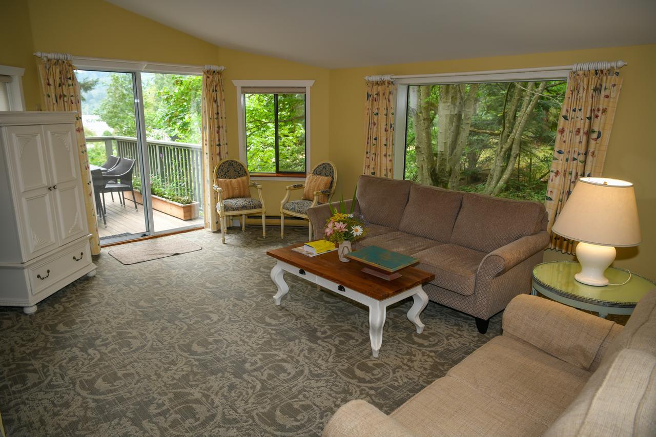 Three-Bedroom Cottage