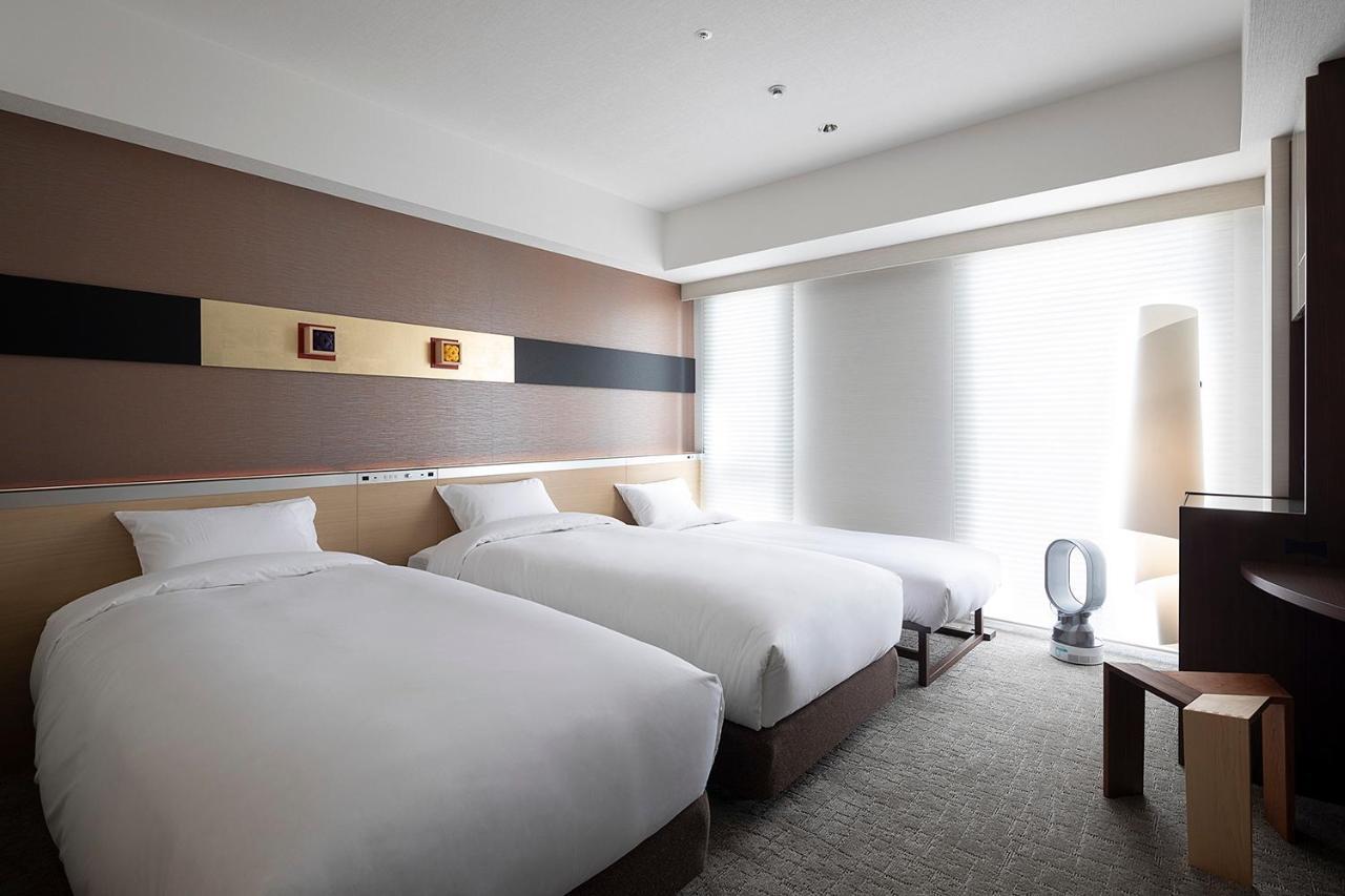 Superior Twin Room Sofa Bed 2 Single beds 1 Sofa bed Non-Smoking