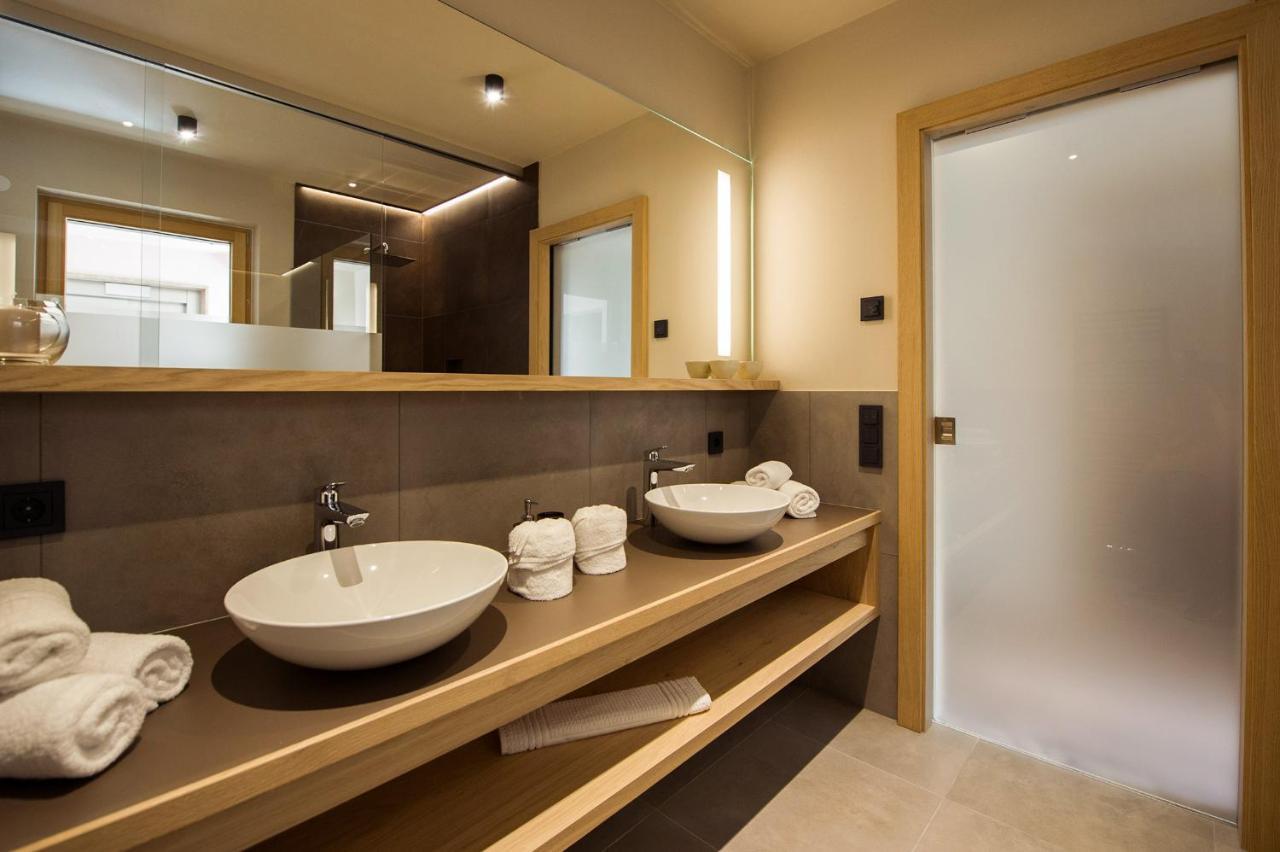 Superior Apartment Whirlpool
