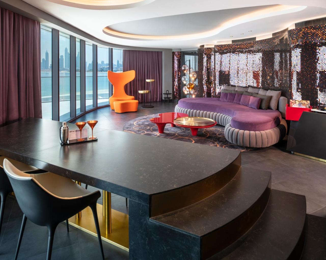 Marvelous 1 Bedroom Suite, 1 King with Private Terrace - includes 3 hours of Free Flow of Selected Drinks