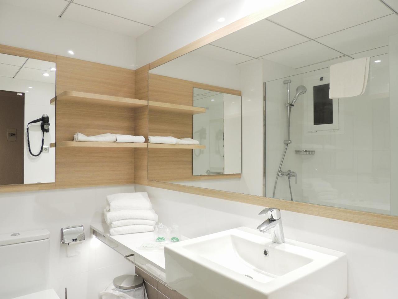 Habitación Triple Estándar (3 adultos)