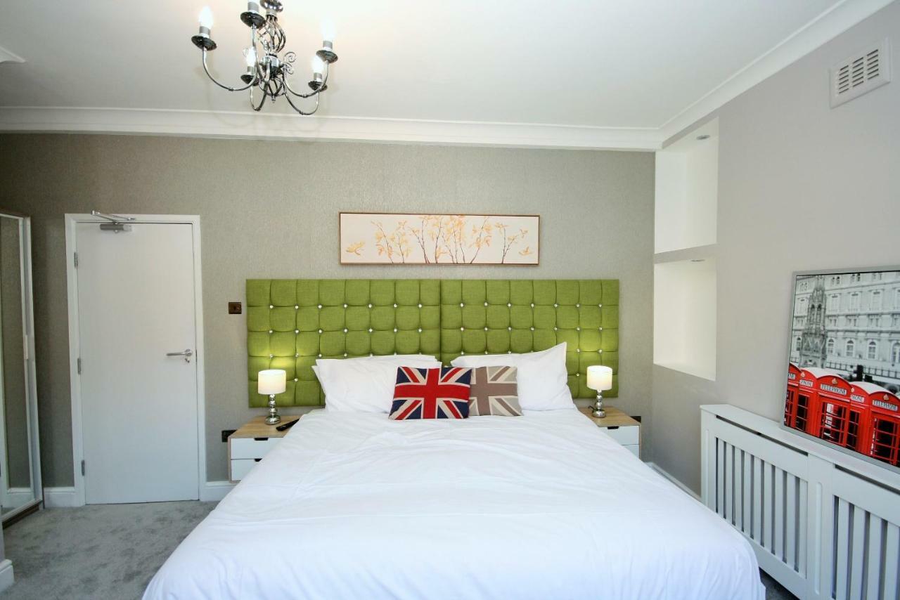 Superior Deluxe Double or Twin Room