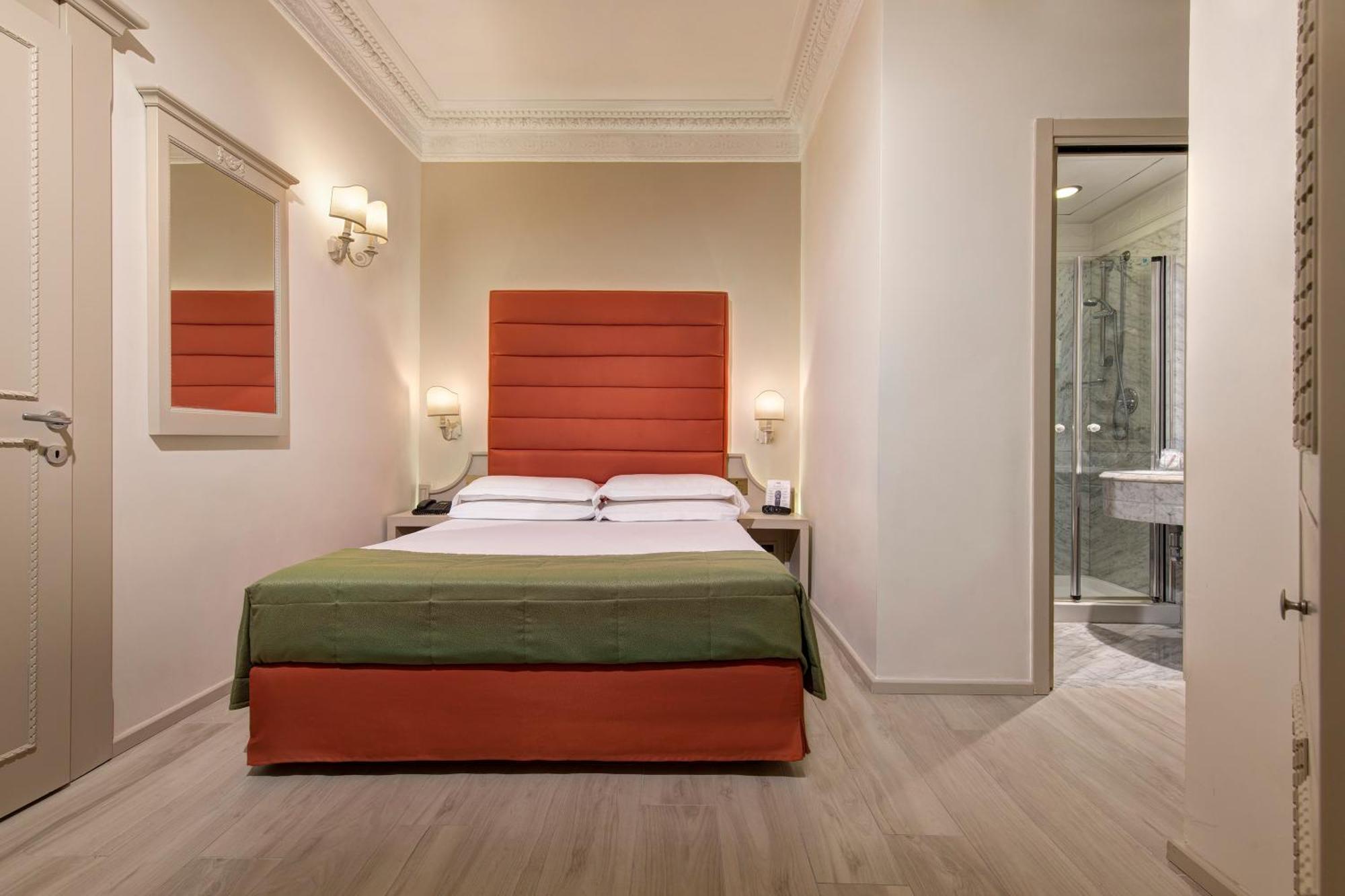 Small Double Classic Room