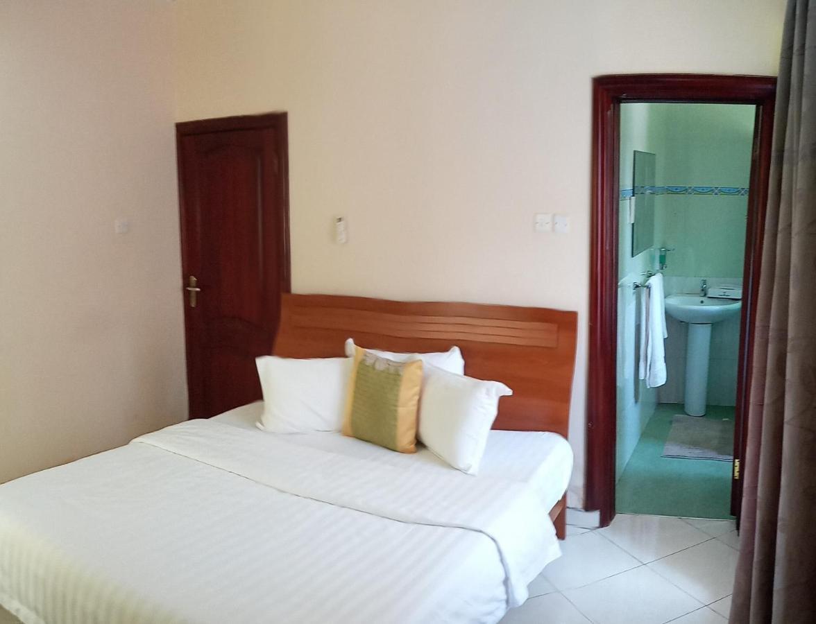 Double Room,965980729:JPEG